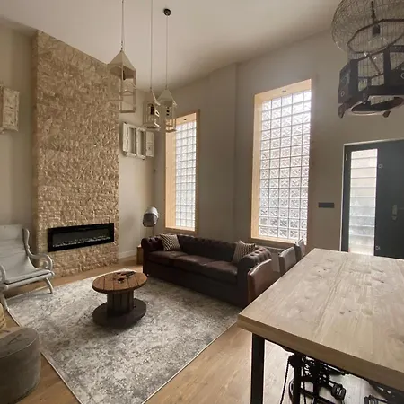 Cornelia 03 Apartman *