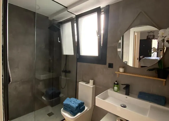 Cornelia 03 Santander