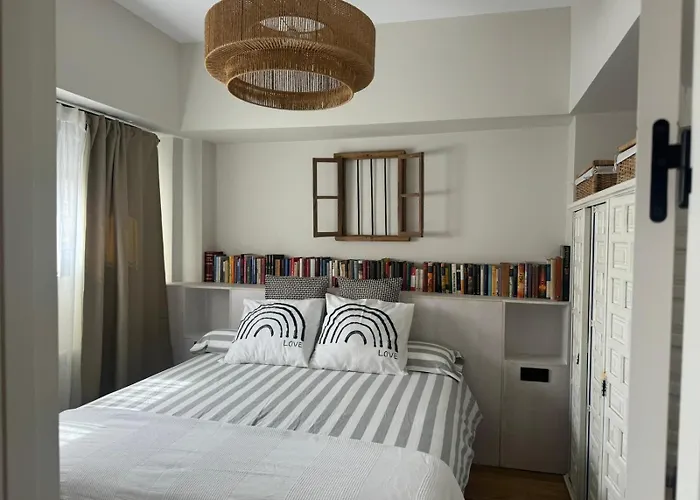 Cornelia 03 Apartment *